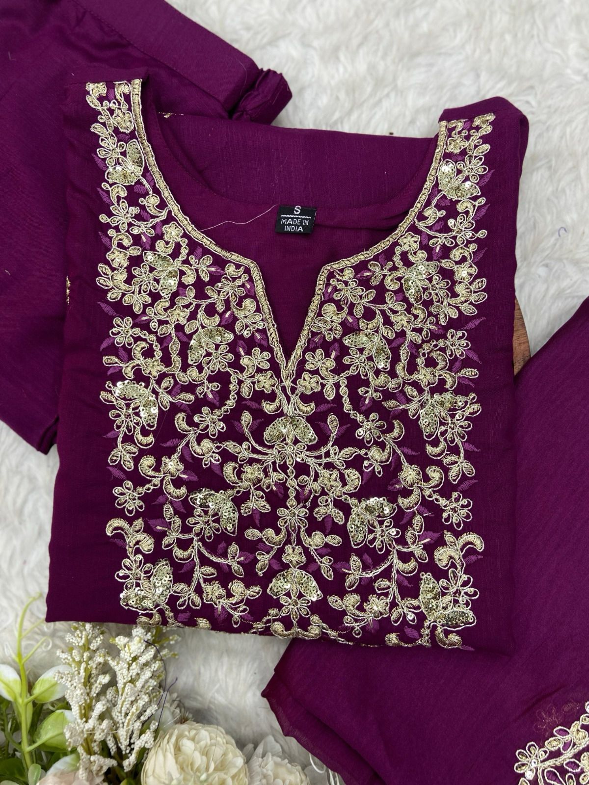 Siksyra Sajni AV-3303P Roman Silk Kurti Pant Set with Organza Dupatta – Premium Ethnic Wear for Women