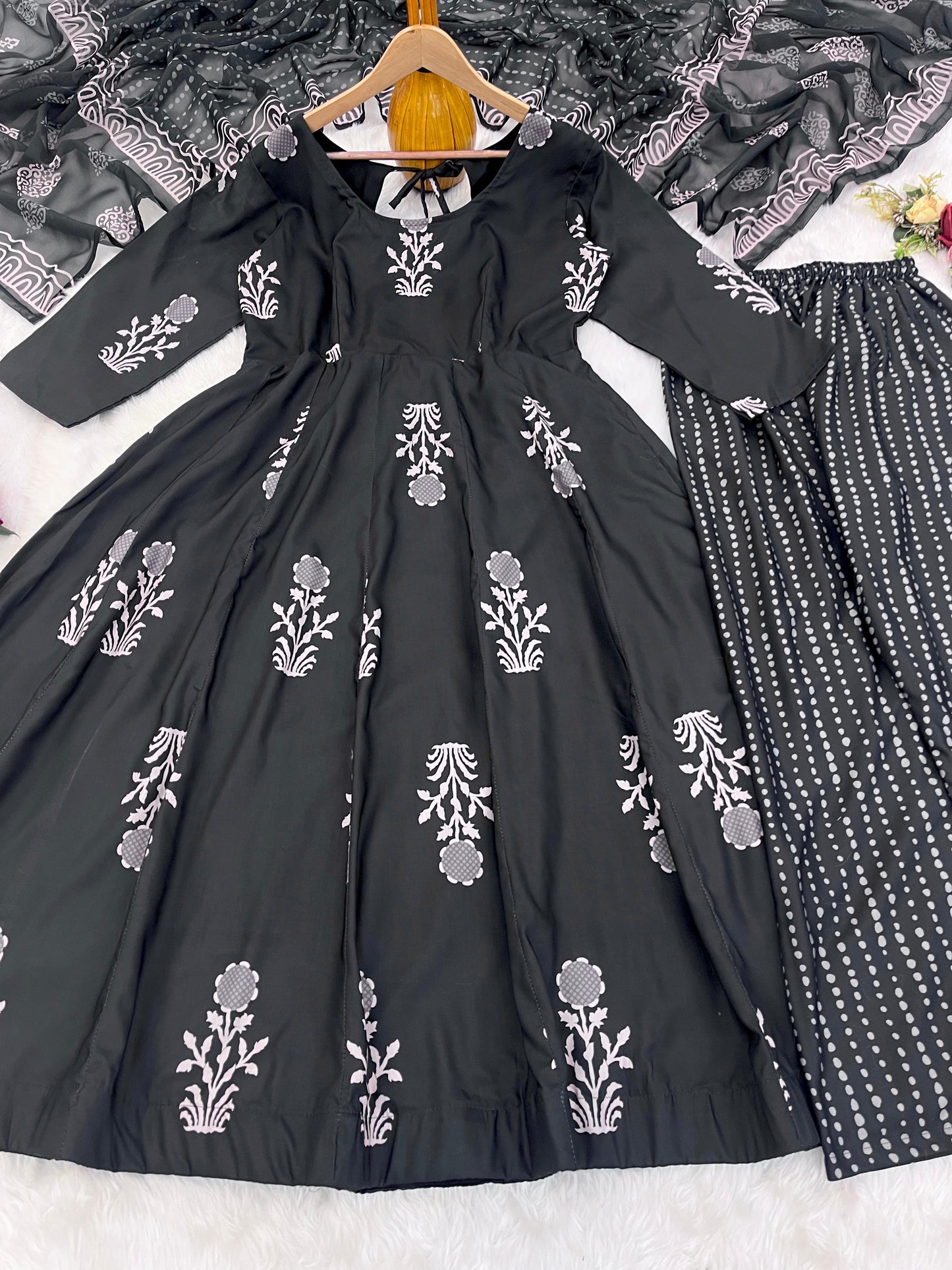 Siksyra TD-6060 Premium Readymade Digital Print Anarkali Suit Set – Maslin Fabric